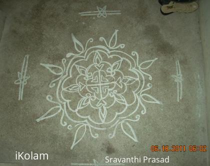 Rangoli: Freehand Kolam