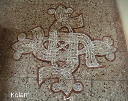 Rangoli: Padi Kolam