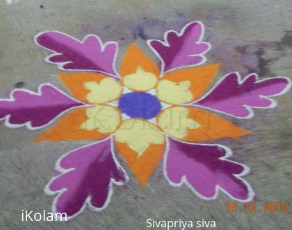 Rangoli: marghazhi kolam