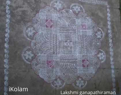 Rangoli: navarathri padikolam