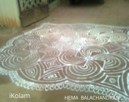 Rangoli: Aadi Velli kolam