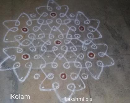 Rangoli: simple rangoli