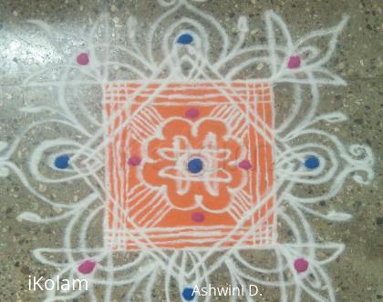 Rangoli: colorful padi kolam