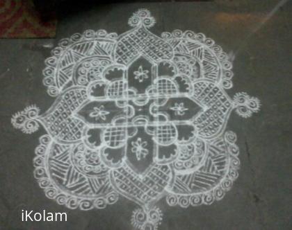 Rangoli: Margazhi kolam