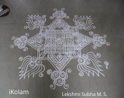 Rangoli: Simple kolam