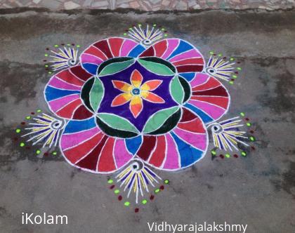 Rangoli: Multicolors