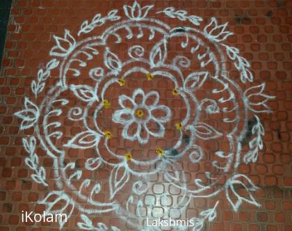 Rangoli: ganesh chaturthi kolam