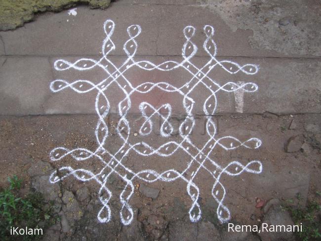 Rangoli: pulli kolam