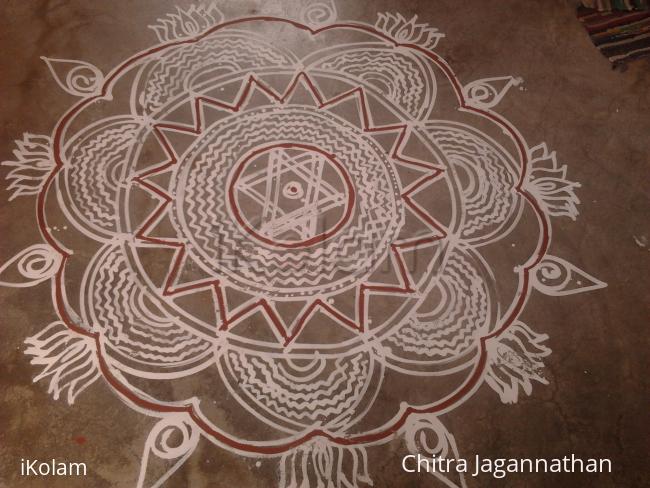 Rangoli: Padi Kolam