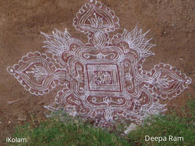 Rangoli: Aadi Perukku kolam