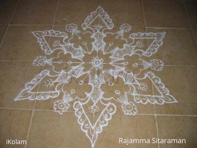 Rangoli: Terrece kolam