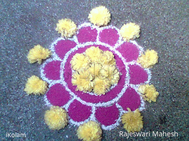 Rangoli: Flowered Kolam