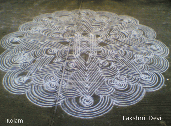 Rangoli: White Medallion