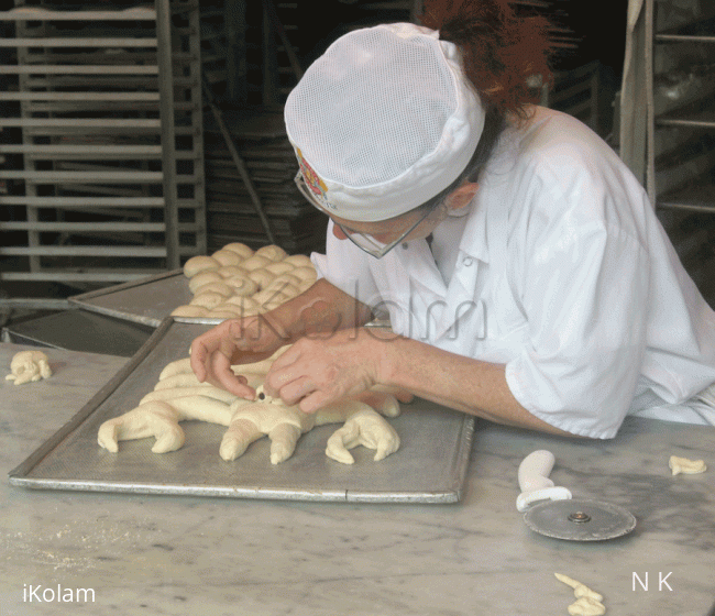 Rangoli: Baking art!