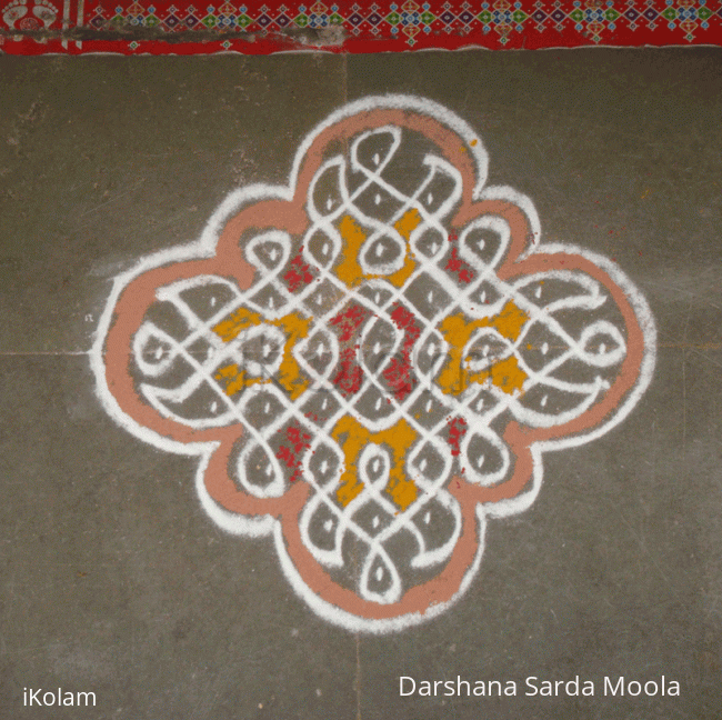 Rangoli: Dotted Kolam