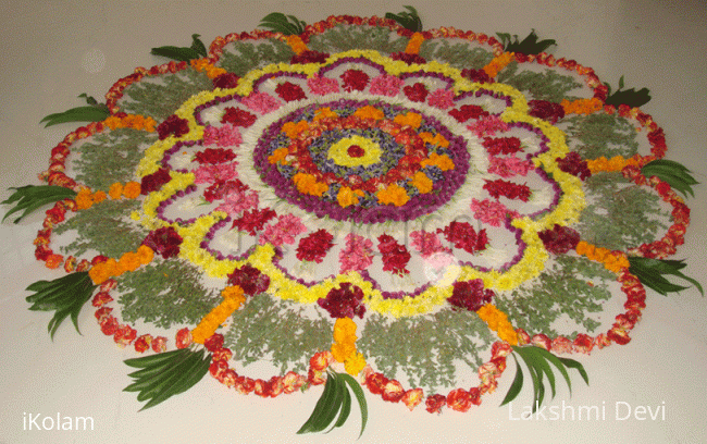 Rangoli: flower_rangoli_2