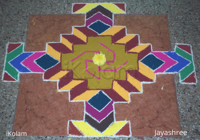 Rangoli: Geometric Swastik