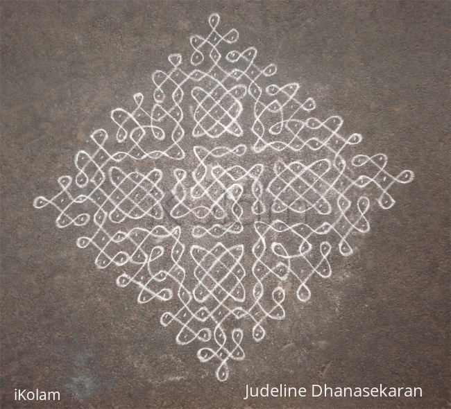 Rangoli: MARGAZHI KOLAM