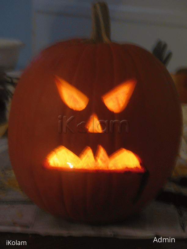 Rangoli: Jack-o-lantern - all lighted up!