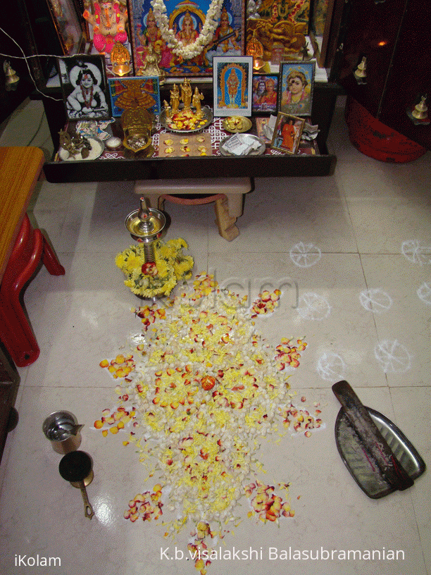 Rangoli: Pooja room - Navrathri rangoli