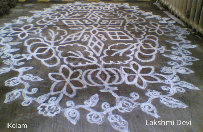 Rangoli: Pumpkins-tendrils