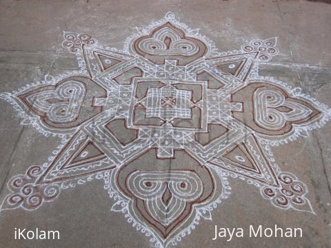 Rangoli: Traditional Kolam