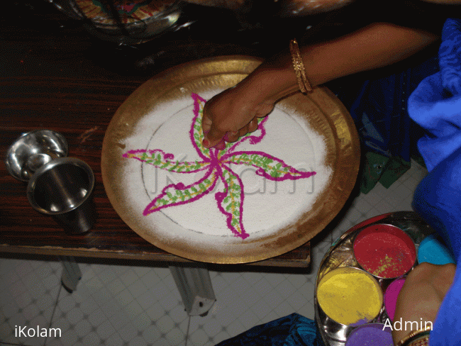 Rangoli: ROW