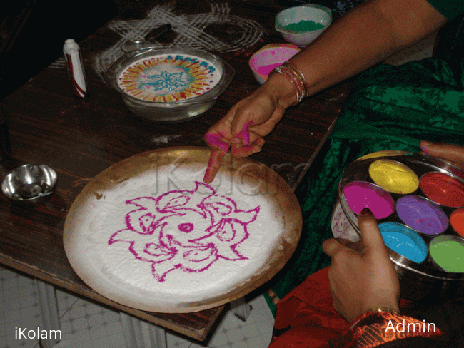 Rangoli: ROW