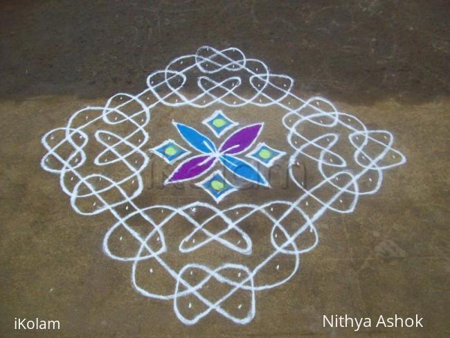 Rangoli: Sikku Kolam