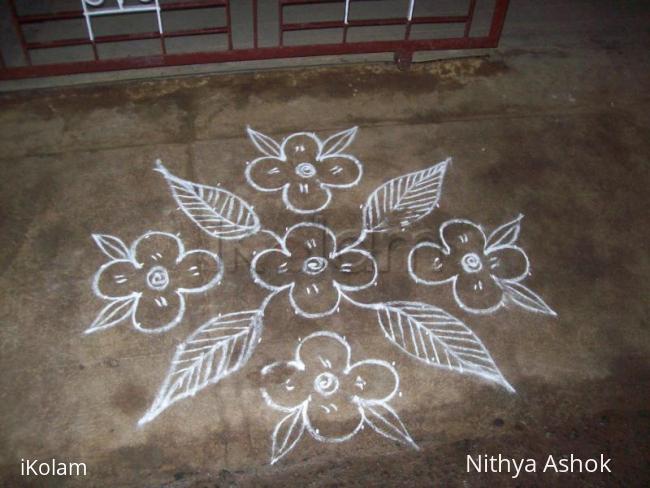 Rangoli: Regular kolam