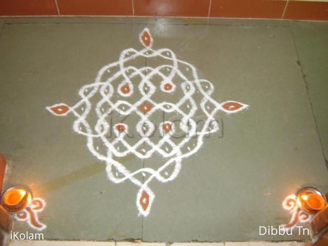 Rangoli: Simple Chiku Kolam