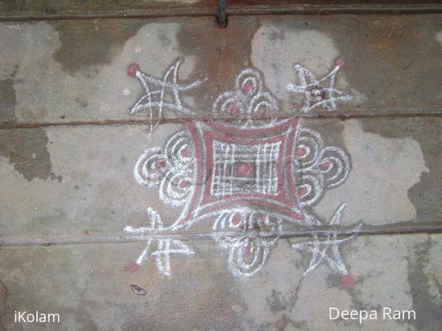 Rangoli: simple kolam