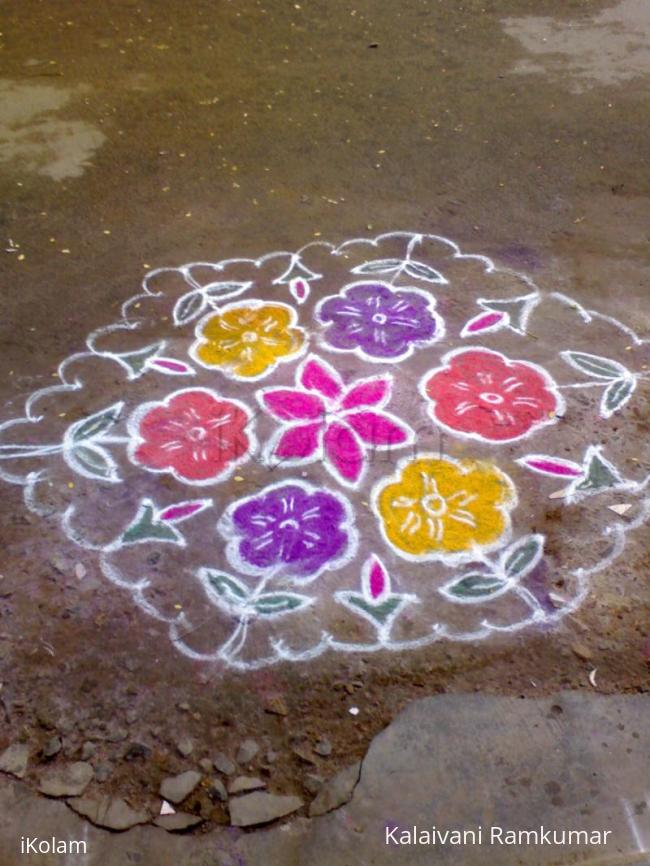 Rangoli: Margazhi Kolam