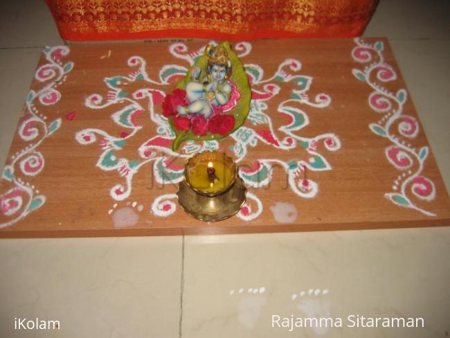 Rangoli: AAlLILAI KRISHNA onThe Kolam