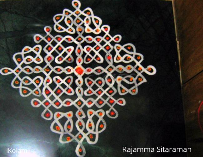 Rangoli: Chikku kolam with Manjal-Kunkumam