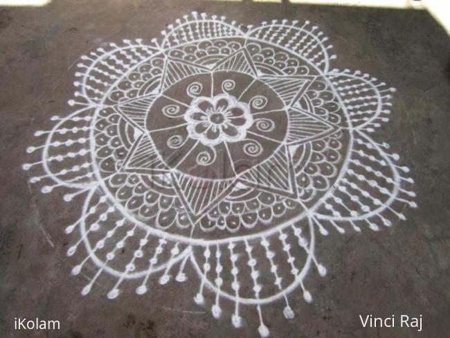 Rangoli: Marghazi Kolam