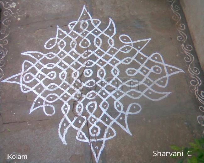 Rangoli: kolam (sharu)