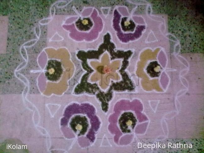 Rangoli: marghazhi kolam