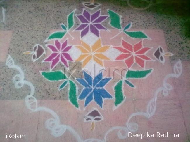 Rangoli: marghazhi kolam