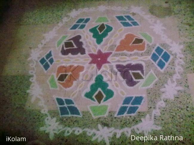 Rangoli: marghazhi kolam