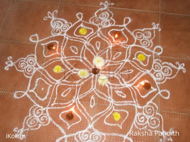 Rangoli: Free hand rangoli