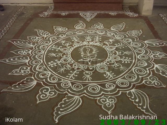 Rangoli: karthigai kolam