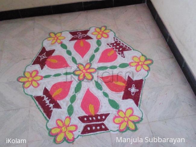 Rangoli: Margazhi Kolam