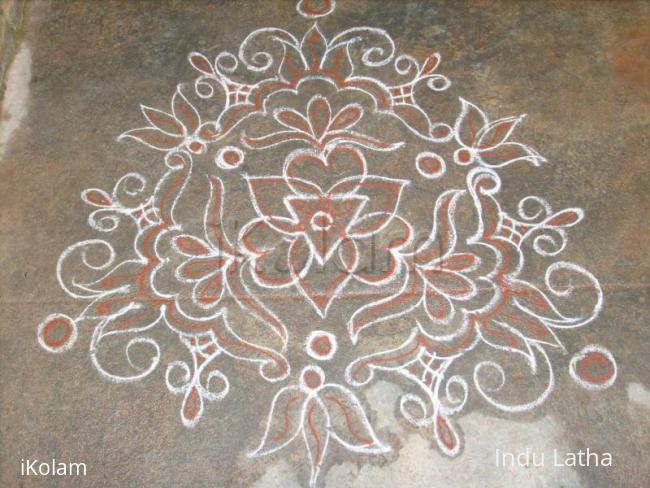 Rangoli: Friday Kavi kolam