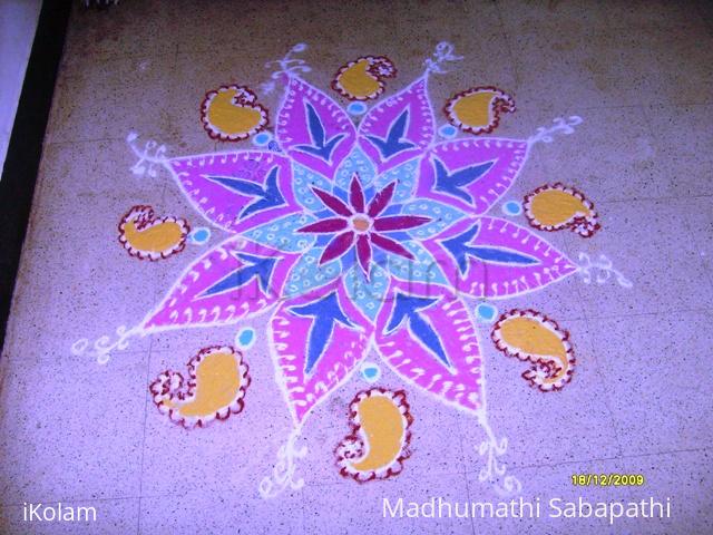 Rangoli: pookkolam for markali