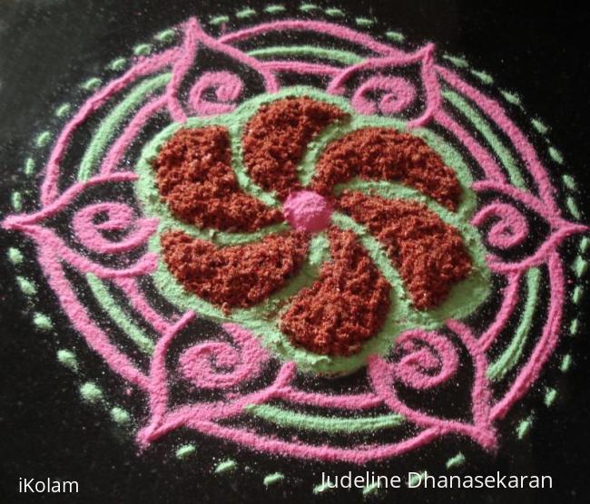 Rangoli: Coconut Freehand Rangoli