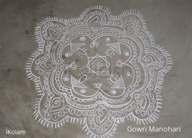 Rangoli: Chalk Kolam in Singapore!