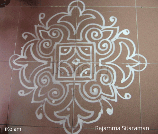 Rangoli: Line kolam with Wet rice maavu (batter)