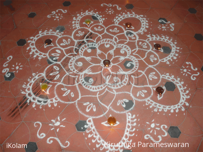 Rangoli: Karthigai Kolam