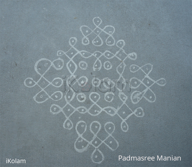 Rangoli: Sikku Kolam